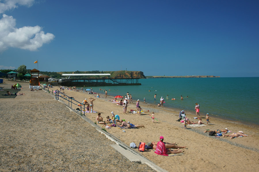 отдых в Крыму в Песчаном летом фото